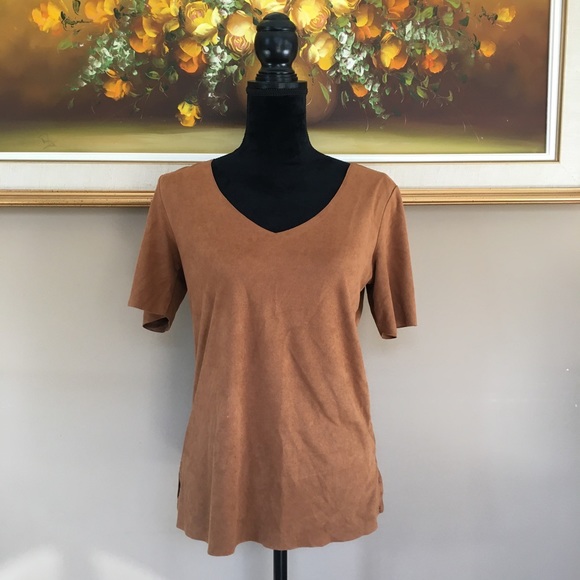 Faux suede short sleeve top - Picture 1 of 5